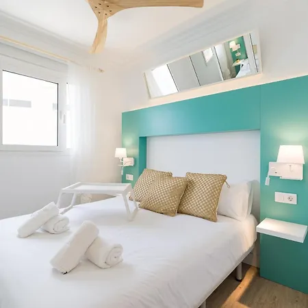 Viewpoint Over The Cliff By Canariasgetaway * מספאלומס