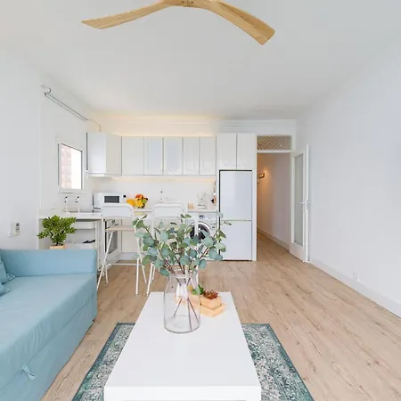 Viewpoint Over The Cliff By Canariasgetaway