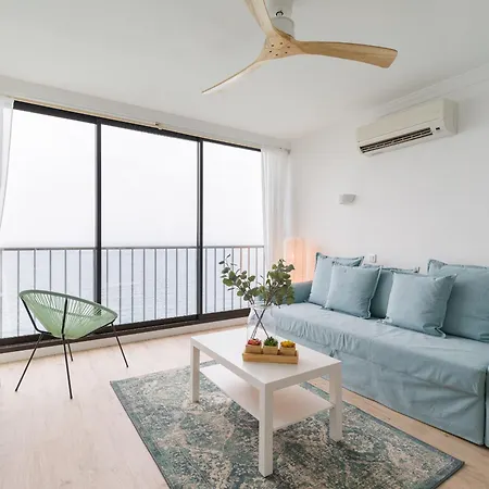 Viewpoint Over The Cliff By Canariasgetaway מספאלומס