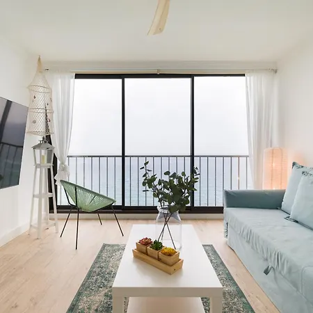 Viewpoint Over The Cliff By Canariasgetaway *