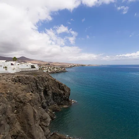 Viewpoint Over The Cliff By Canariasgetaway Feriehus Maspalomas (Gran Canaria)